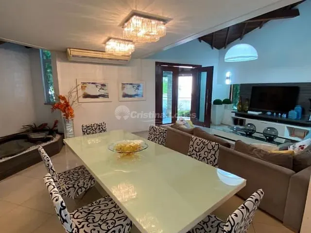 Casa 4 quartos e 6 banheiros, à venda, no bairro Morros em Teresina