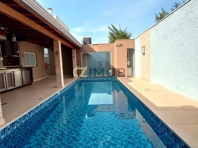 Casa com 390m² 4 quartos e 6 banheiros, à venda, no bairro Guaporé em Ribeirão Preto