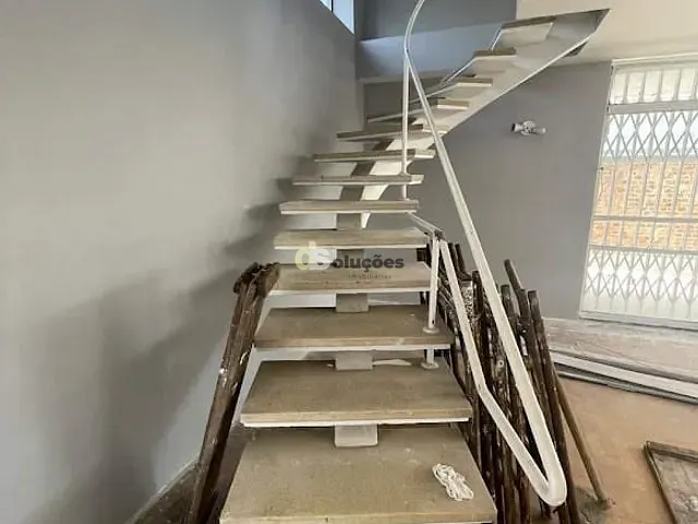 Casa para alugar, no bairro Pacaembu em São Paulo