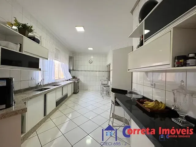 Casa 4 quartos e 2 banheiros, à venda, no bairro Jardim Novo Aeroporto em Três Lagoas