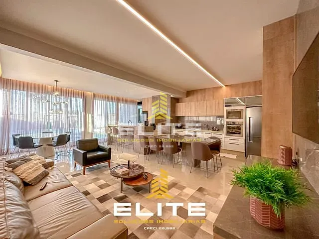 Casa com 253m² 3 quartos e 4 banheiros, à venda, no bairro Vila Romana em Sorriso