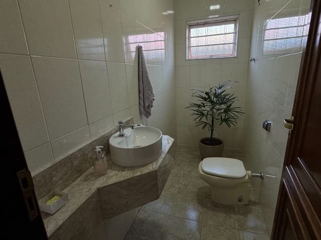 Casa com 336m² 3 quartos e 2 banheiros, à venda, no bairro Nova Tatuí em Tatuí