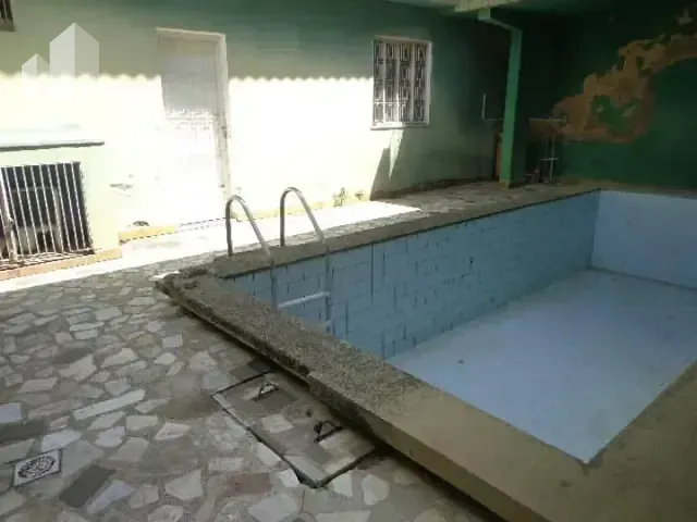 Casa com 350m² 3 quartos e 3 banheiros, à venda, no bairro Paraíso em Nova Iguaçu