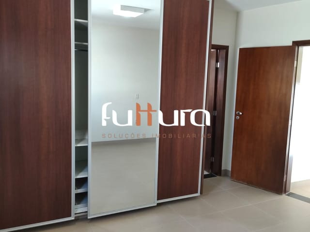 Casa com 538m² 3 quartos e 4 banheiros, à venda, no bairro Jardins Atenas em Goiânia