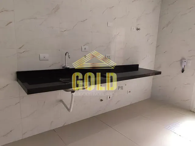 Casa com 125m² 3 quartos e 2 banheiros, à venda, no bairro Operária em Londrina