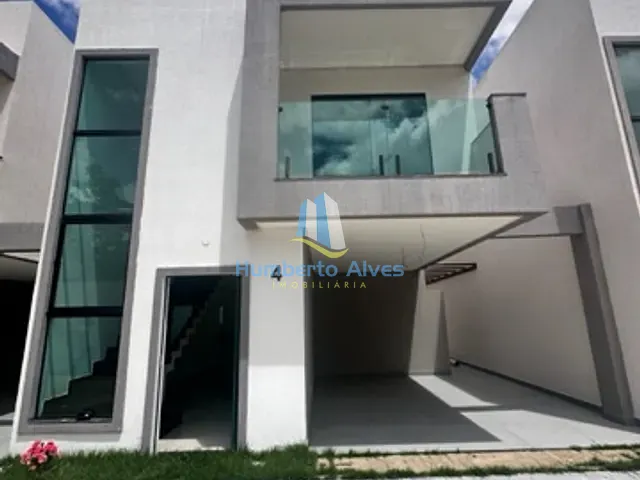 Casa com 130m² 3 quartos e 2 banheiros, à venda, no bairro Boa Vista em Vitória da Conquista