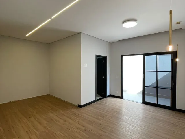 Casa com 450m² 3 quartos e 3 banheiros, à venda, no bairro Parque Nova Carioba em Americana