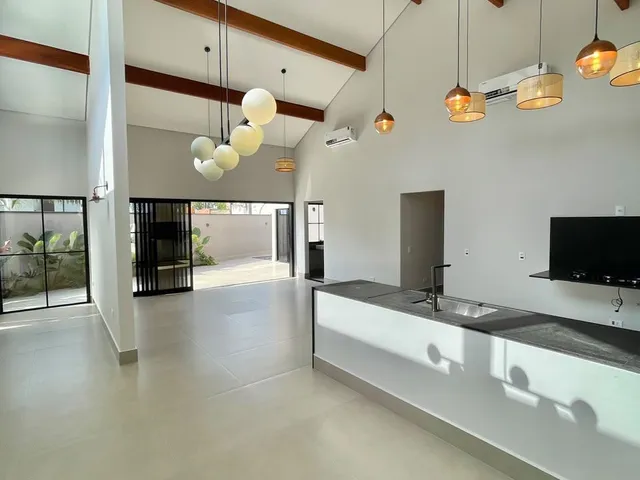 Casa com 450m² 3 quartos e 3 banheiros, à venda, no bairro Parque Nova Carioba em Americana