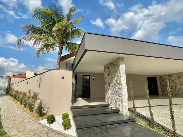 Casa com 450m² 3 quartos e 3 banheiros, à venda, no bairro Parque Nova Carioba em Americana
