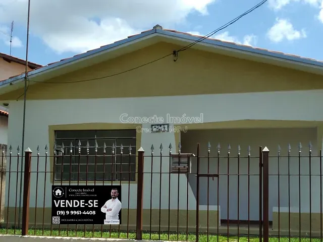 Casa com 510m² 3 quartos e 1 banheiro, à venda, no bairro Centro em Holambra