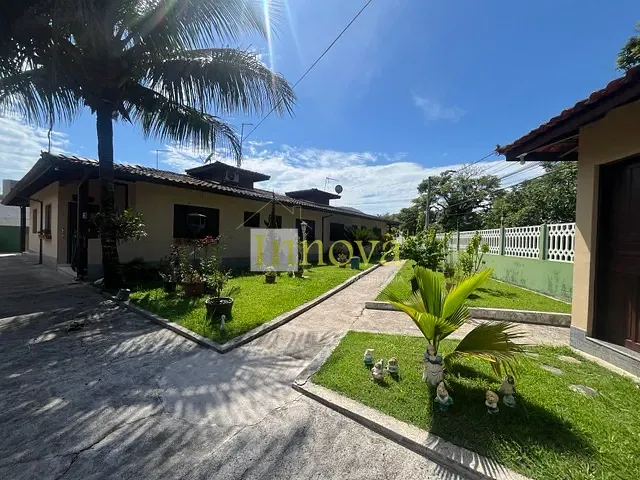 Casa com 55m² 2 quartos e 1 banheiro, à venda, no bairro Martim de Sá em Caraguatatuba