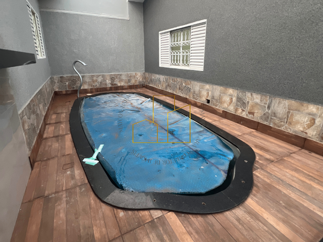 Casa com 270m² 3 quartos e 3 banheiros, à venda, no bairro Jardim Barão/ Vila Imperador/ Vila Totoli em Franca