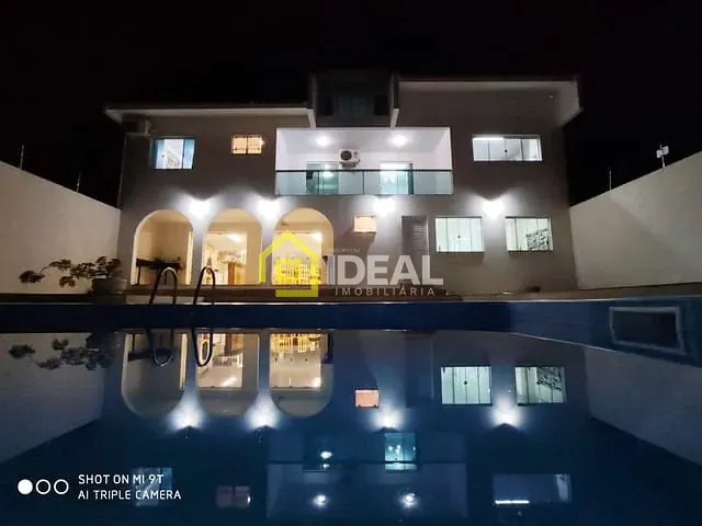 Casa 4 quartos e 7 banheiros, à venda, no bairro Santa Cruz em Concórdia