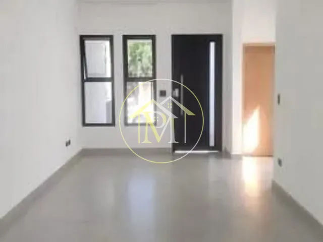 Casa com 200m² 3 quartos e 4 banheiros, à venda, no bairro Vila Martins em Sorocaba