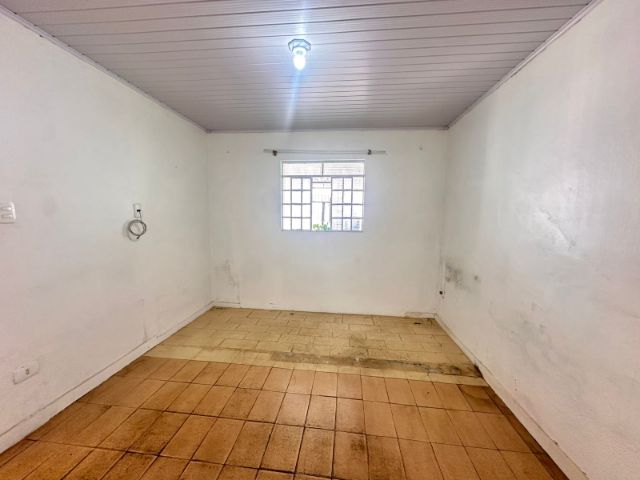 Casa 2 quartos e 1 banheiro, à venda, no bairro Vila Rio Branco em Jundiaí