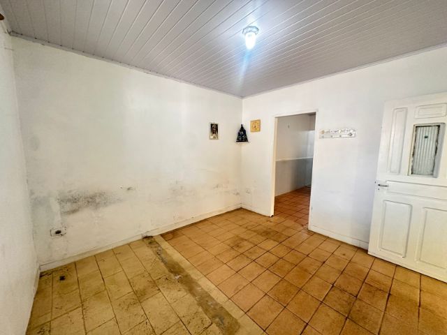 Casa 2 quartos e 1 banheiro, à venda, no bairro Vila Rio Branco em Jundiaí