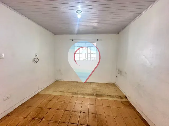 Casa 2 quartos e 1 banheiro, à venda, no bairro Vila Rio Branco em Jundiaí