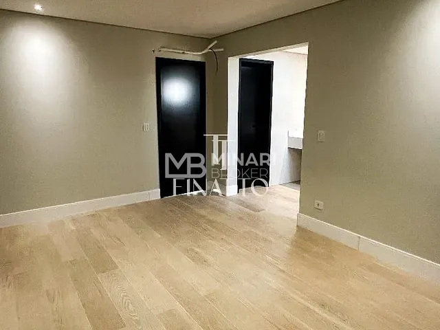 Casa 4 quartos e 7 banheiros, à venda, no bairro Tamboré em Santana de Parnaíba