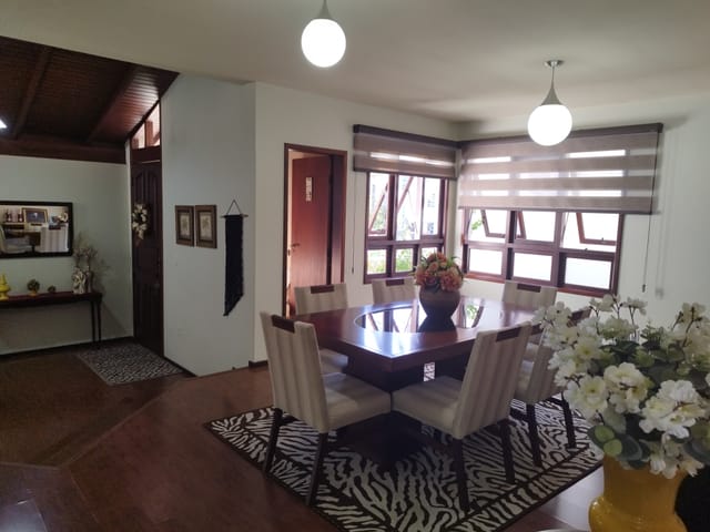 Casa com 1365m² 3 quartos e 3 banheiros, à venda, no bairro Centro em Santo Amaro da Imperatriz