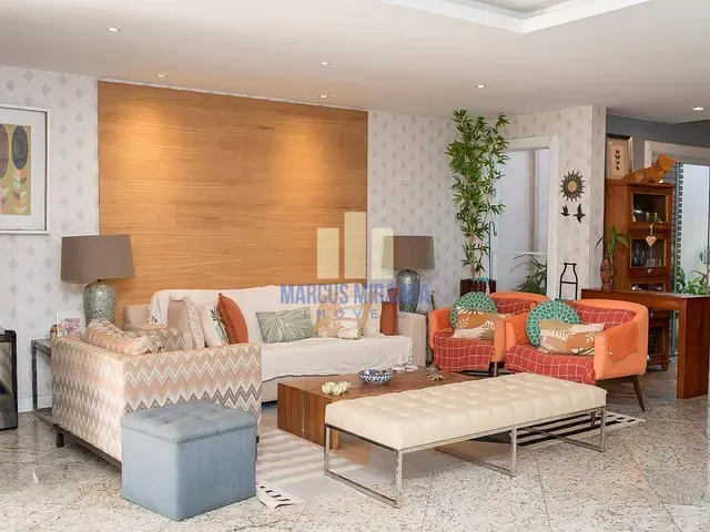 Casa com 354m² 3 quartos e 5 banheiros, à venda ou para alugar, no bairro Recreio dos Bandeirantes em Rio de Janeiro