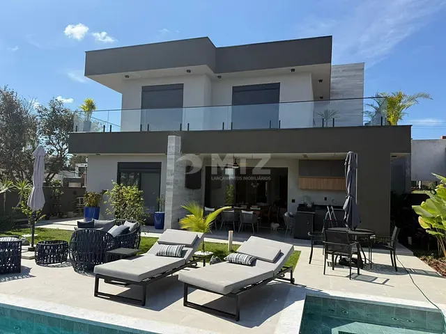 Casa 4 quartos e 6 banheiros, à venda, no bairro Ninho Verde II Eco Residence em Pardinho