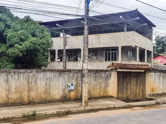 Casa com 105m² 4 quartos e 3 banheiros, à venda, no bairro Balneário Bambuí (Ponta Negra) em Maricá