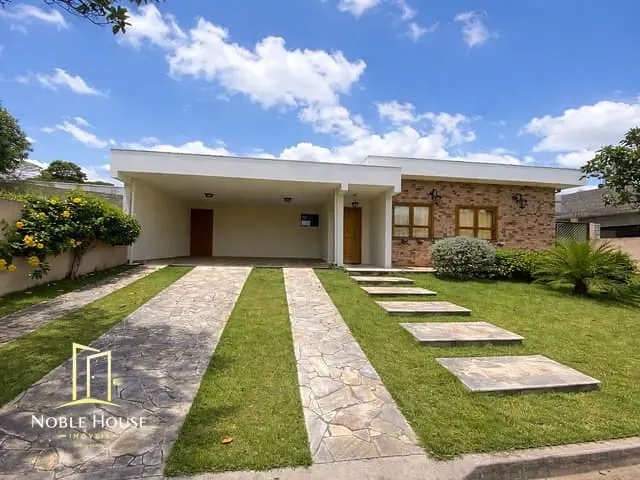 Casa 3 quartos e 4 banheiros, à venda, no bairro Vila Omízollo em Louveira