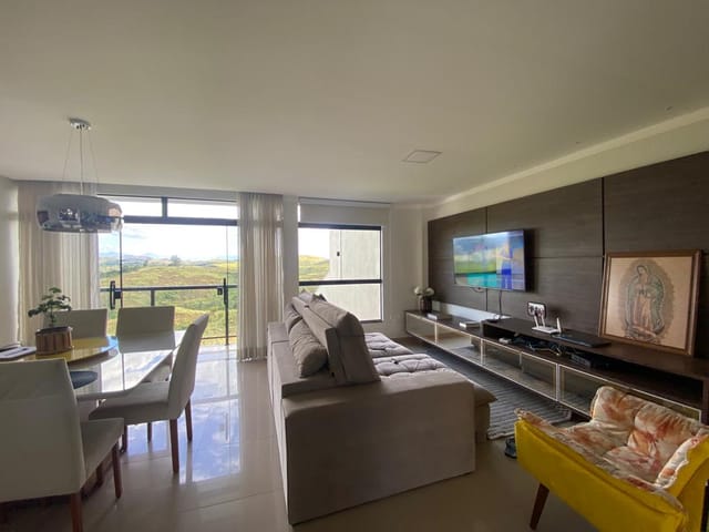 Foto do Casa - Refúgio dos Sonhos: Casa com Hidromassagem à Venda em Vivendas do Lago, Volta Redonda, RJ - Descubra a Tranquilidade que Você Merece! | OPEN HOUSE REAL ESTATE IMÓVEIS LTDA