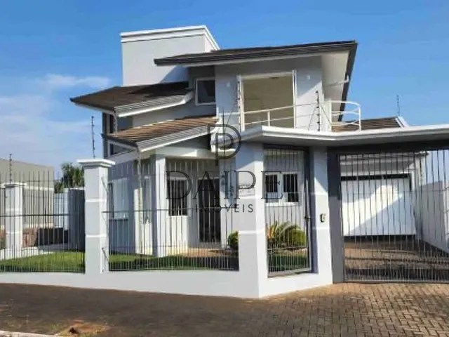 Casa com 300m² 3 quartos e 2 banheiros, à venda, no bairro Solar do Campo em Campo Bom
