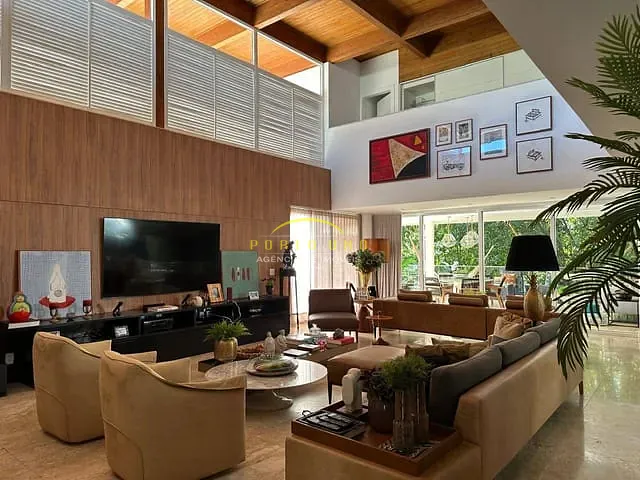Casa com 1000m² 5 quartos e 6 banheiros, à venda, no bairro Alphaville I em Salvador