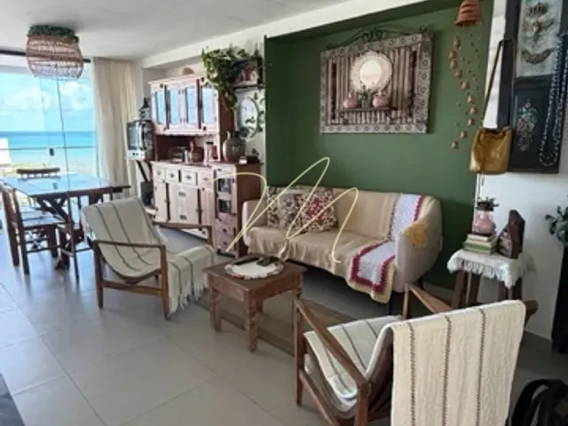 Casa 3 quartos e 3 banheiros, à venda, no bairro Nossa Senhora da Vitória em Ilhéus