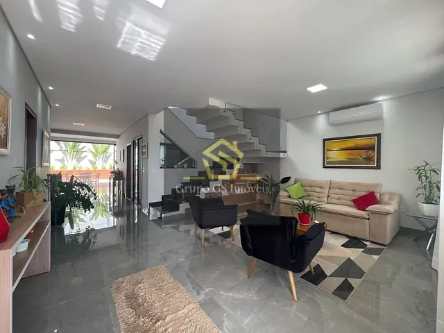 Casa com 323m² 4 quartos e 6 banheiros, à venda, no bairro Jardim Sao Marcos em Valinhos
