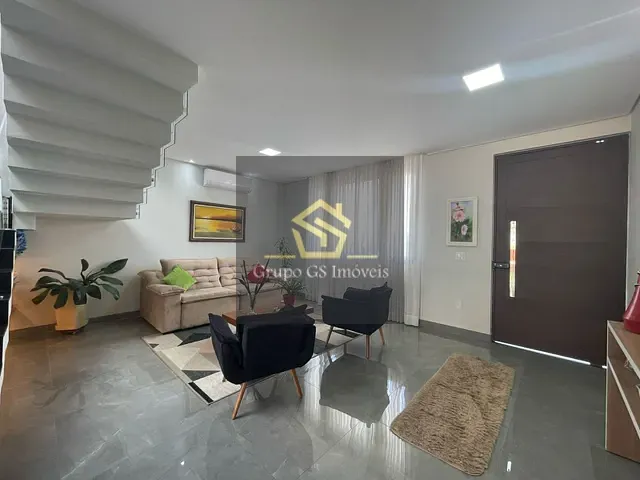 Casa com 323m² 4 quartos e 6 banheiros, à venda, no bairro Jardim Sao Marcos em Valinhos