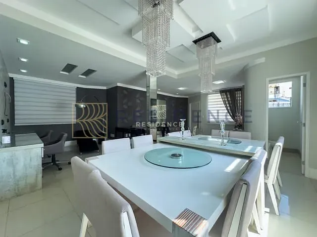 Casa com 553m² 3 quartos e 3 banheiros, à venda, no bairro Morada da Colina em Volta Redonda