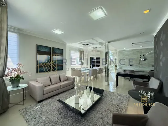 Casa com 553m² 3 quartos e 3 banheiros, à venda, no bairro Morada da Colina em Volta Redonda