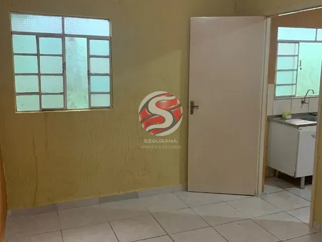 Casa com 200m² 5 quartos e 4 banheiros, à venda, no bairro Parque Guarani em São Paulo