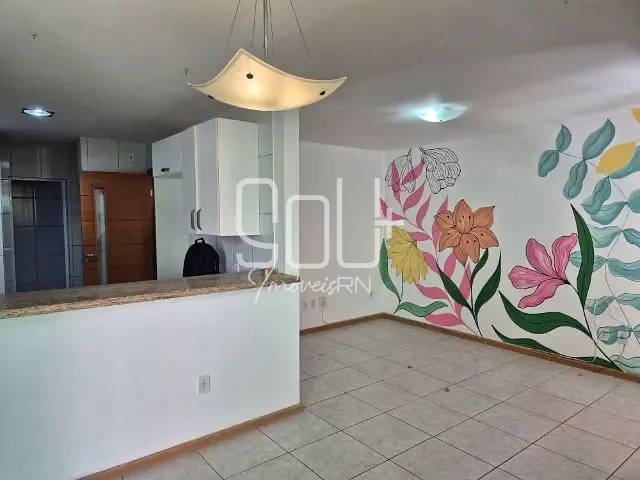 Casa 2 quartos e 3 banheiros, à venda, no bairro Nova Parnamirim em Parnamirim