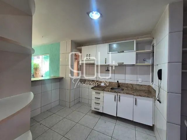 Casa 2 quartos e 3 banheiros, à venda, no bairro Nova Parnamirim em Parnamirim