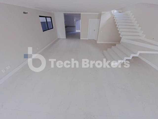 Casa com 380m² 5 quartos e 7 banheiros, à venda, no bairro Barra da Tijuca em Rio de Janeiro