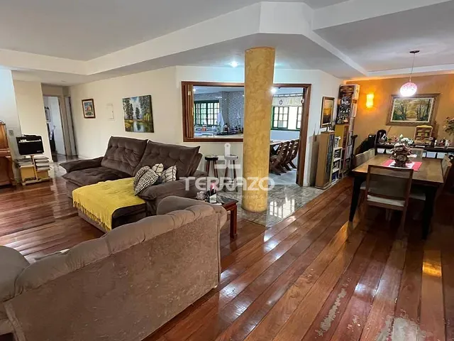 Casa com 360m² 4 quartos e 3 banheiros, à venda, no bairro Jardim Belvedere em Volta Redonda