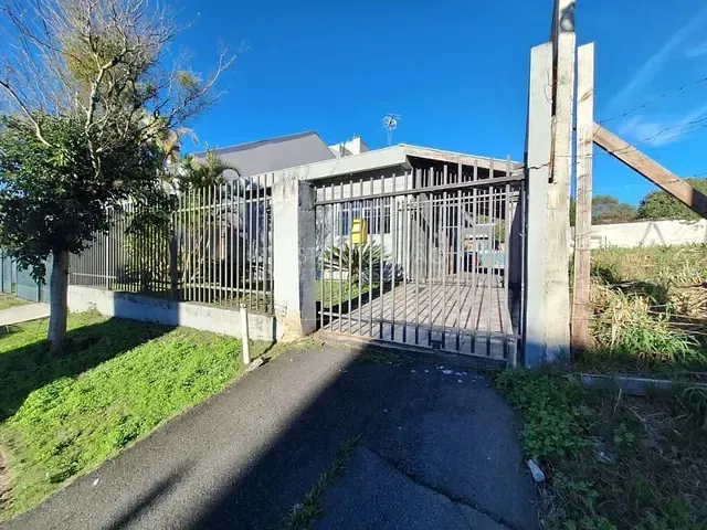 Casa com 121m², para alugar, no bairro Boa Vista em Curitiba