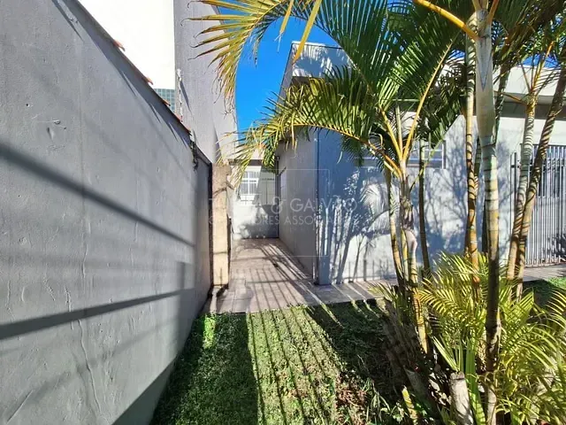 Casa com 121m², para alugar, no bairro Boa Vista em Curitiba