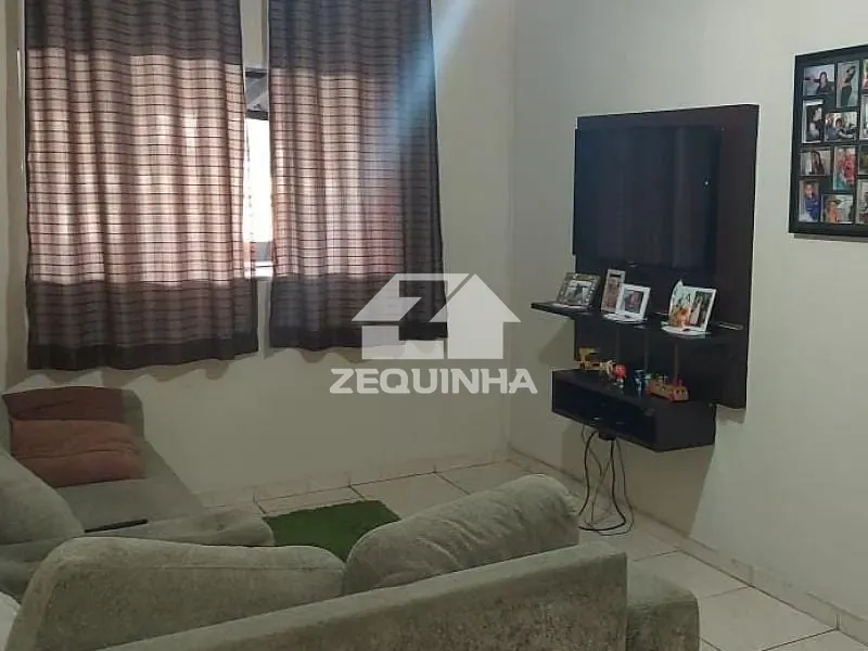 Casa, 3 quartos, 90 m² - Foto 2