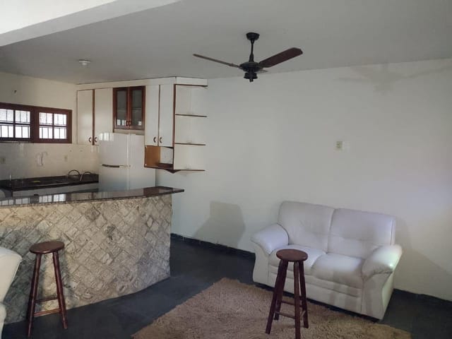 Casa com 360m² 4 quartos e 2 banheiros, à venda, no bairro Recreio em Rio das Ostras
