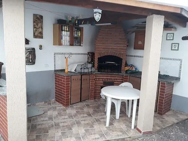 Casa 3 quartos e 1 banheiro, à venda, no bairro Vila Suissa em Mogi das Cruzes