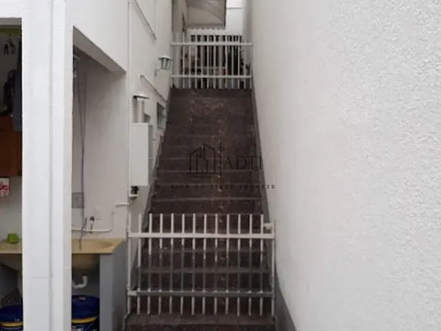 Casa 3 quartos e 1 banheiro, à venda, no bairro Vila Suissa em Mogi das Cruzes