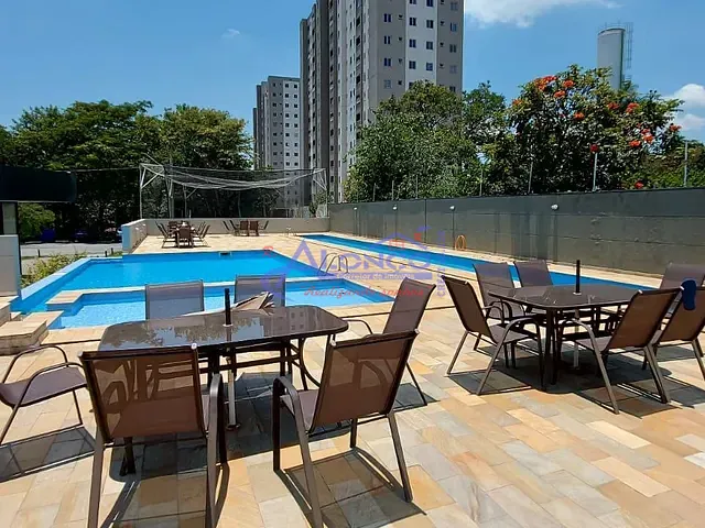 Casa com 212m² 4 quartos e 5 banheiros, à venda, no bairro Jardim Jacinto em Jacareí