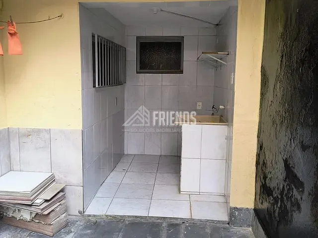 Casa com 90m² 2 quartos e 1 banheiro, para alugar, no bairro Vila Araguaia em São Paulo
