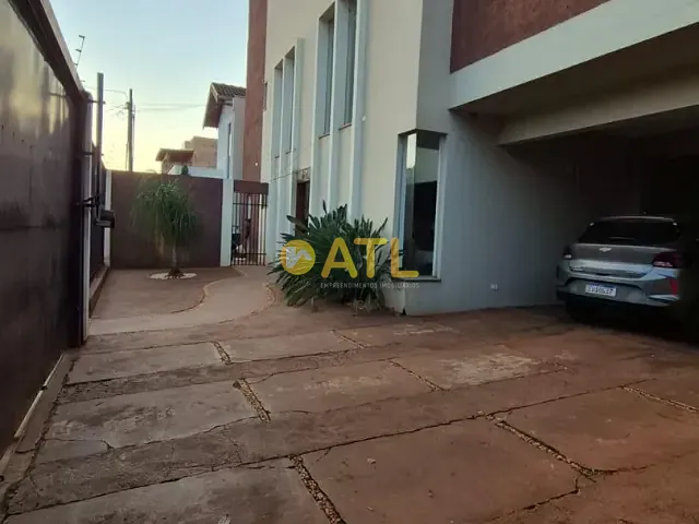 Casa 5 quartos e 5 banheiros, à venda, no bairro Jardim Oriental em Ourinhos