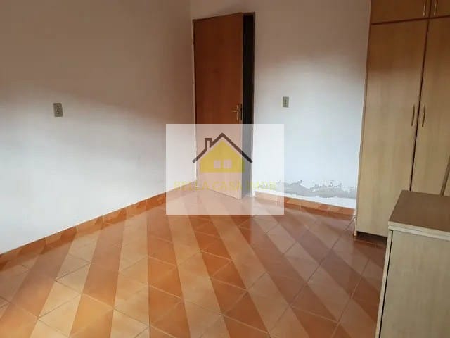 Casa à venda com 4 quartos, 214m² - Foto 6
